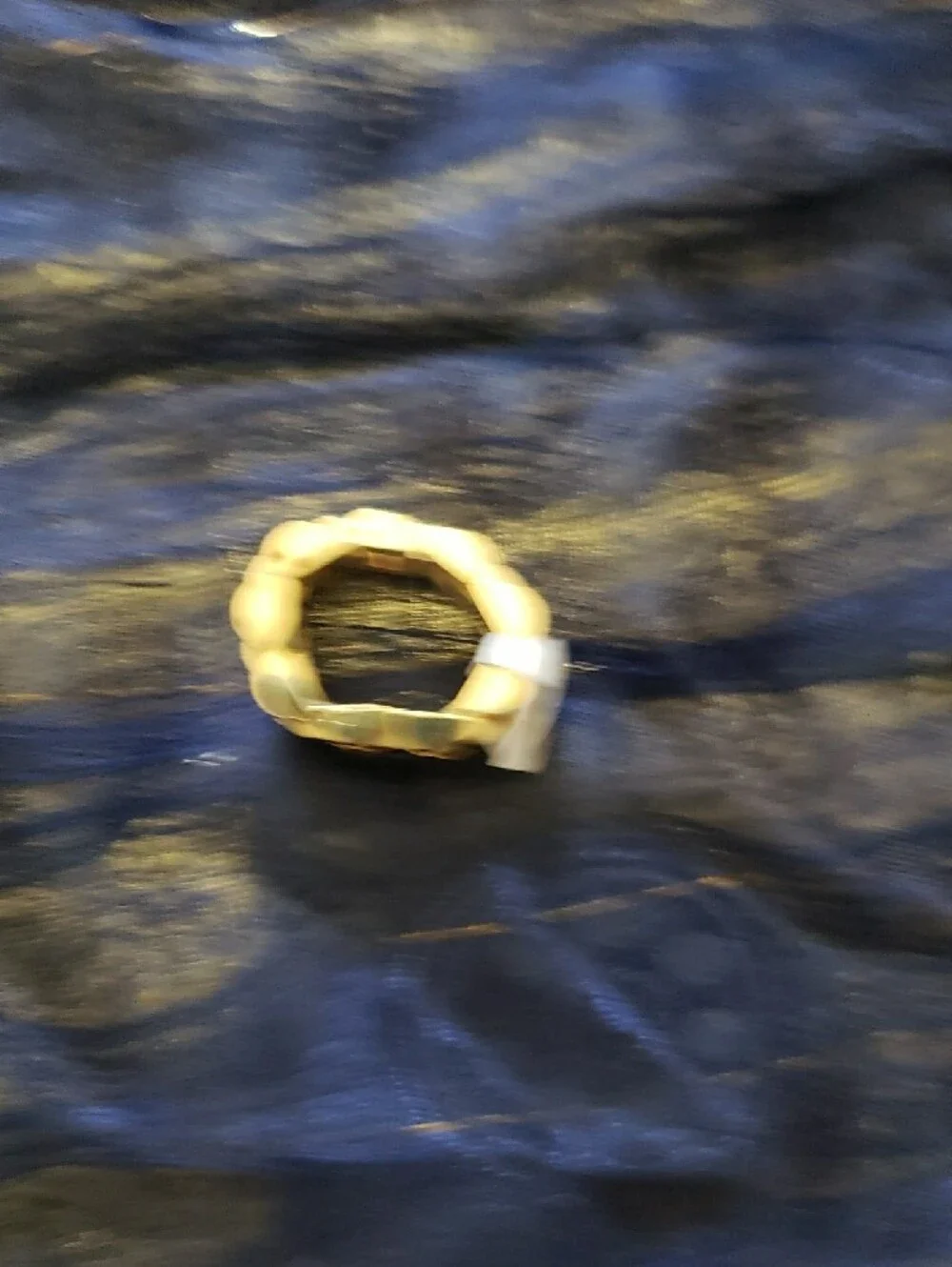 NWT-Gold Toned Stainless Steel Men's Watch Link Ring Size 8